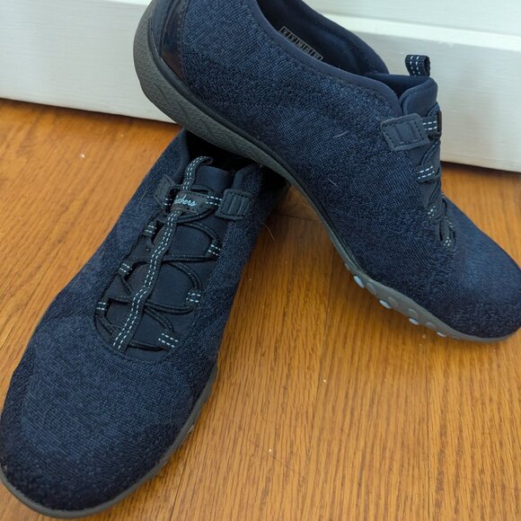 Skechers Navy Sneakers - Picture 1 of 5